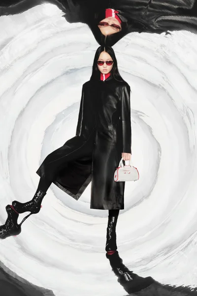 Look 32